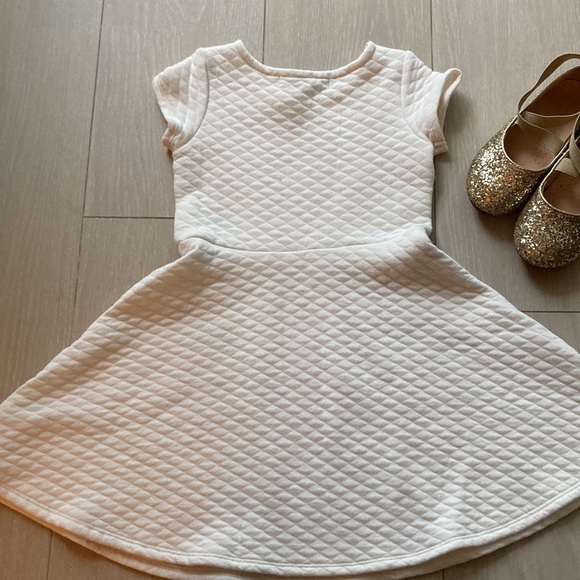 🌊Hope & Henry Girls Cream Knit Dress🌊 - Picture 5 of 11